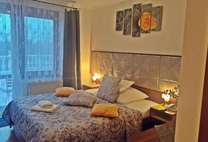 غرفة قياسية, Le Rose