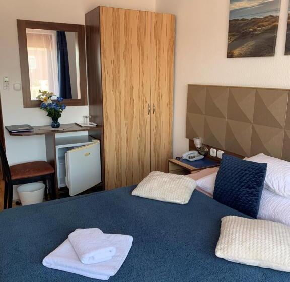 غرفة قياسية, Le Rose