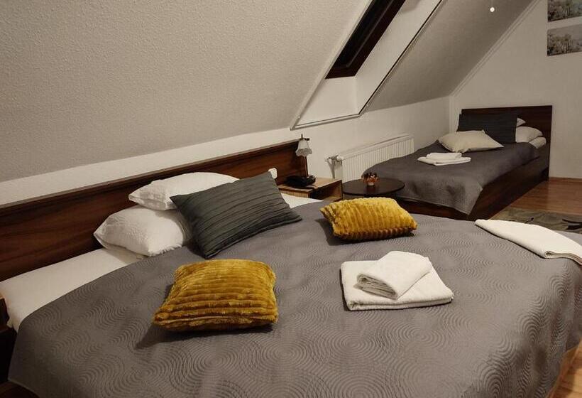 غرفة ديلوكس, Le Rose