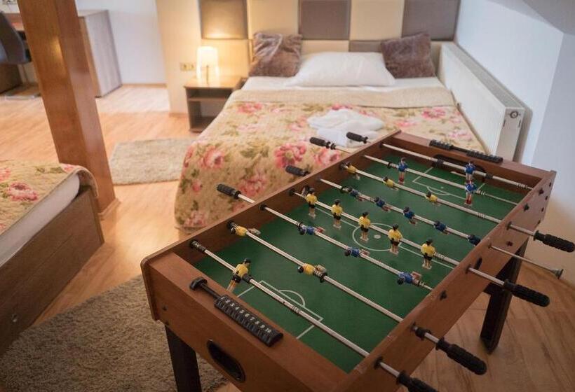 غرفة عائلية, Le Rose