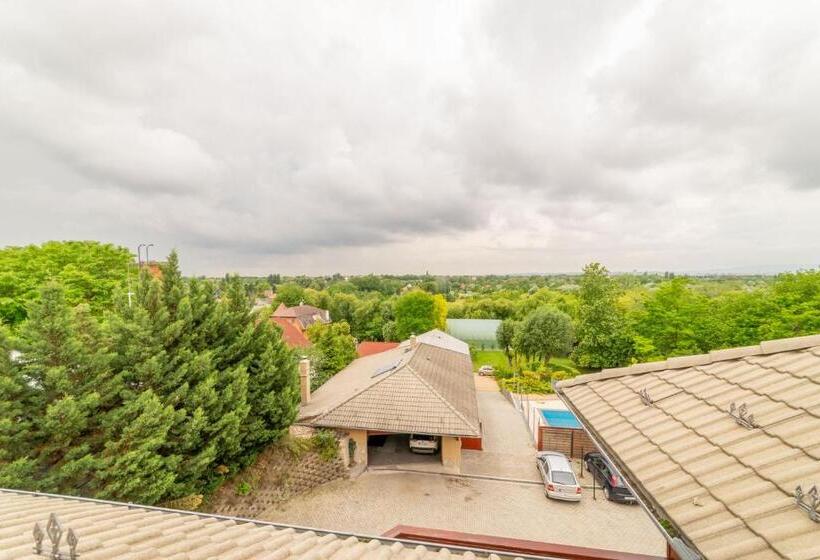 غرفة عائلية, Le Rose