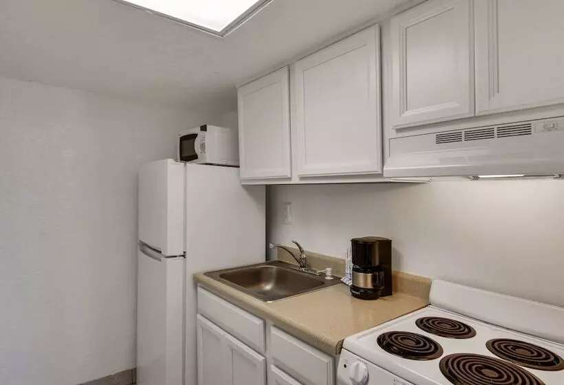 Suite with Views