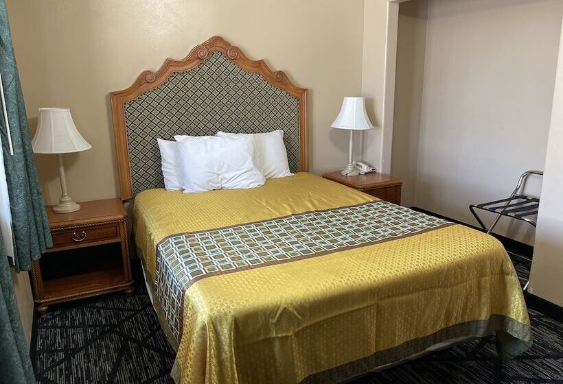 سوییت, Riverton Inn & Suites