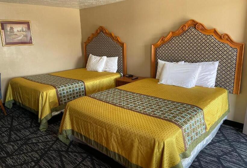 Люкс, Riverton Inn & Suites