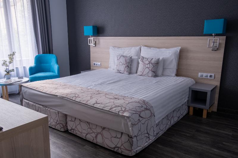 Люкс, The Historic Crags Lodge