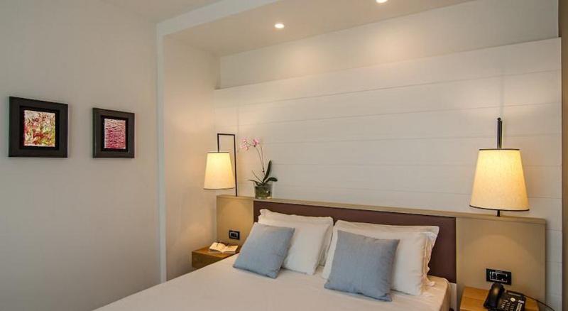 غرفة قياسية فردية, Viareggio