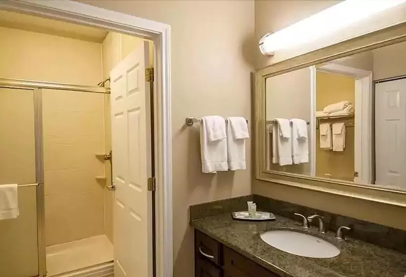 キングサイズベッドのスイートルーム, Westay Suites Covington/mandeville