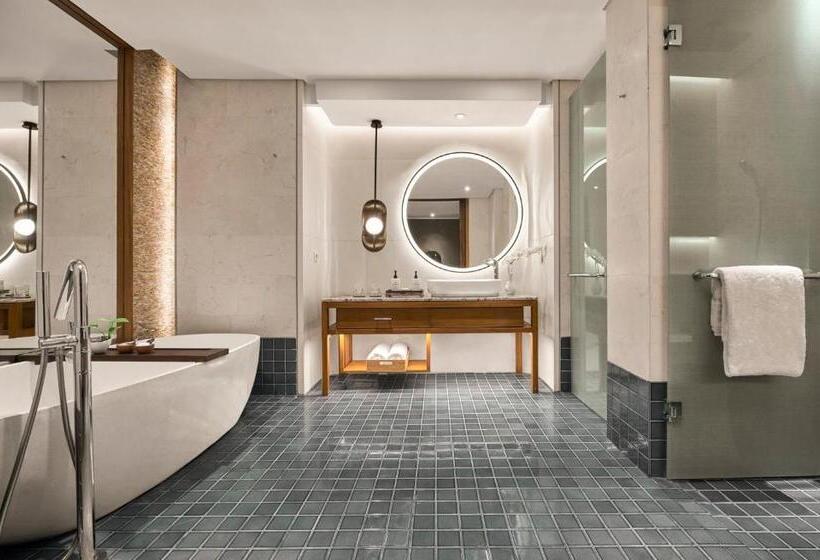 Полулюкс Кровать Кинг, Intercontinental Bali Sanur Resort, An Ihg