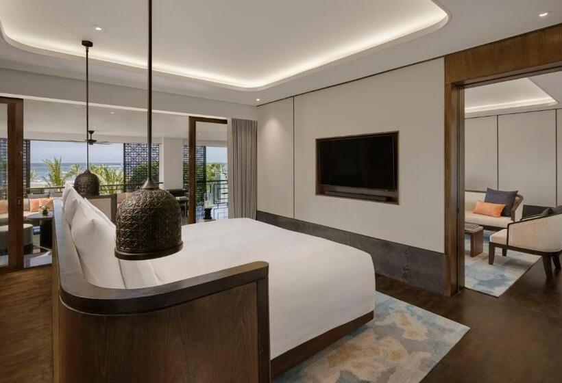 Люкс Кровать Кинг, Intercontinental Bali Sanur Resort, An Ihg
