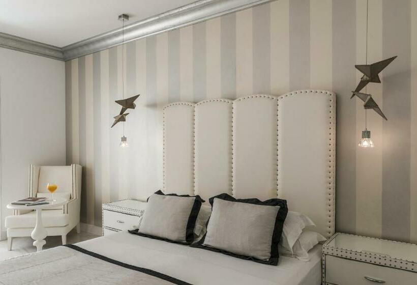 جناح عائلي, Mitsis Selection Alila