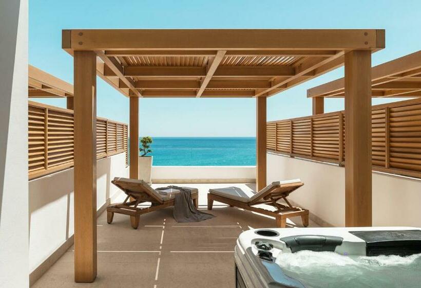 جناح عائلي, Mitsis Selection Alila