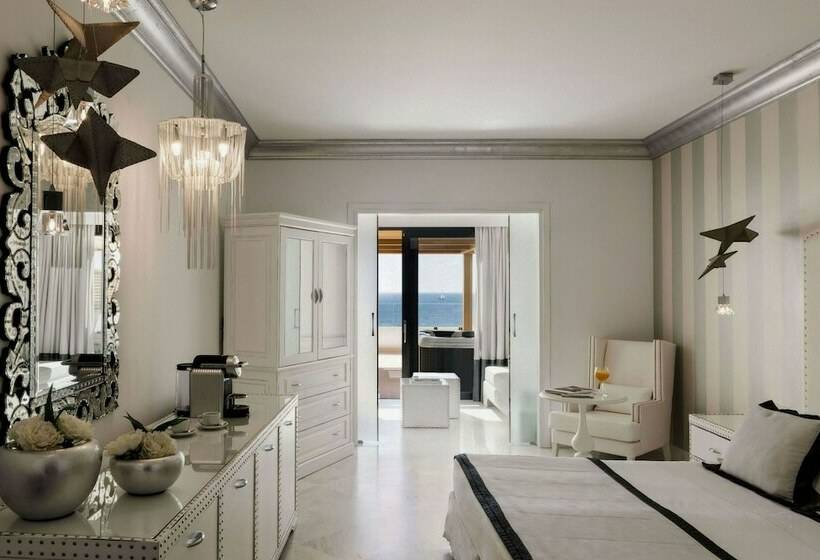 جناح عائلي, Mitsis Selection Alila