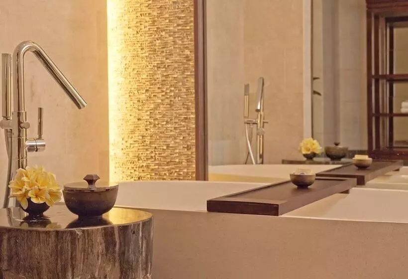 ガーデンビュースイート, Intercontinental Bali Sanur Resort, An Ihg