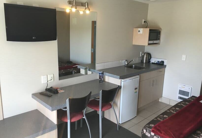 סטודיו סופריור, Bella Vista Motel Fox Glacier