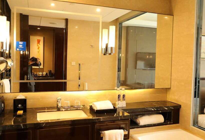 חדר אקזקיוטיב, Doubletree By Hilton Hotel Anhui   Suzhou