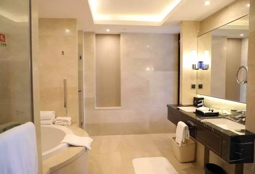 キングサイズベッドのデラックスルーム, Doubletree By Hilton Hotel Anhui   Suzhou