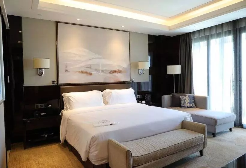 キングサイズベッドのデラックスルーム, Doubletree By Hilton Hotel Anhui   Suzhou