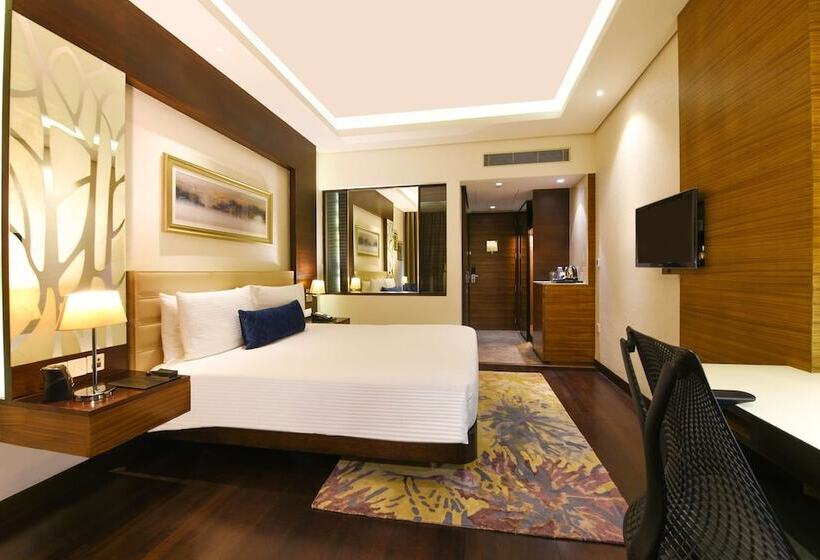 اتاق لوکس, Doubletree By Hilton Gurugram Baani Square