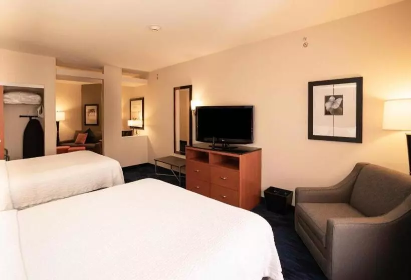 スタンダードスタジオ, Fairfield Inn & Suites By Marriott Kearney