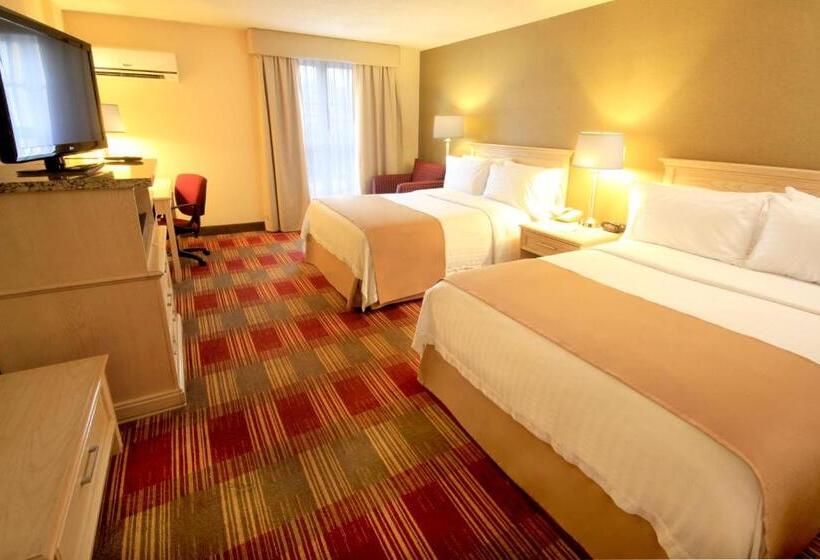 ２ダブルベッドのスタンダードルーム, Holiday Inn Monclova, An Ihg