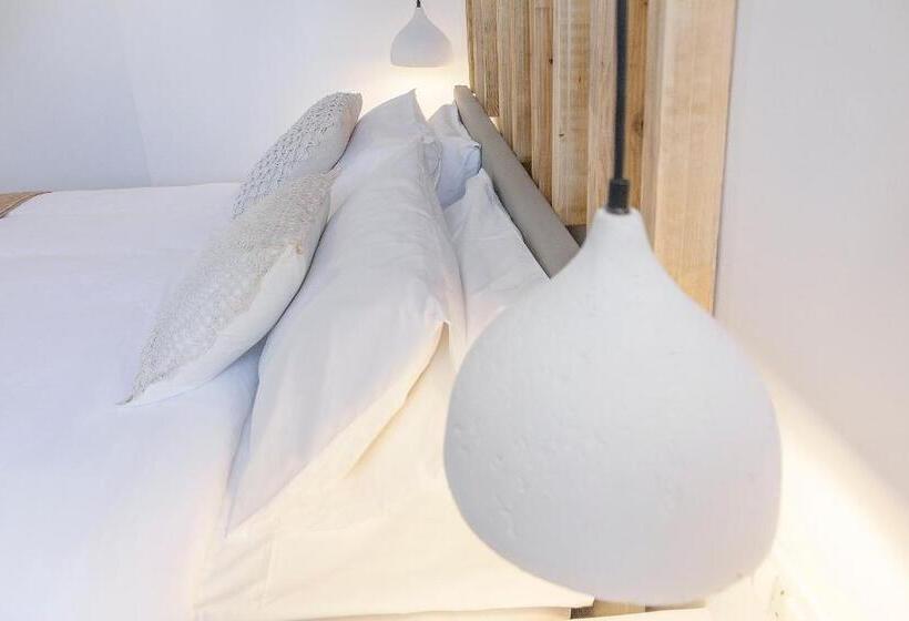 1 Bedroom Apartment, Joanna Villas