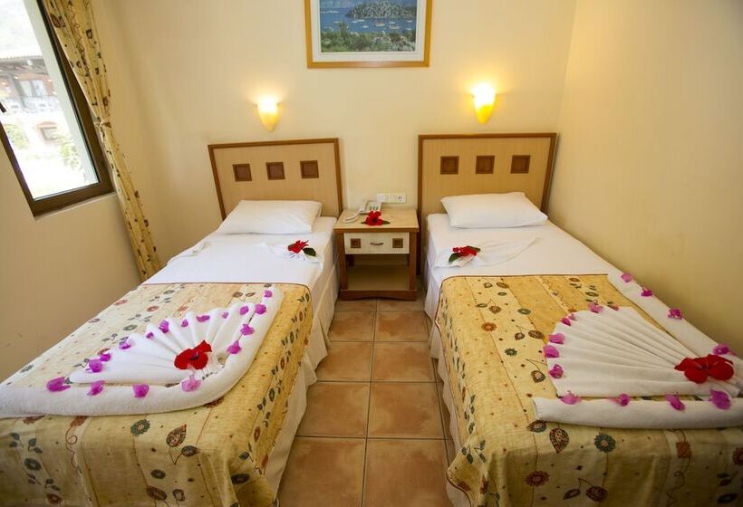 Номер Стандарт Вид на Горы, Katre Hotel Oludeniz