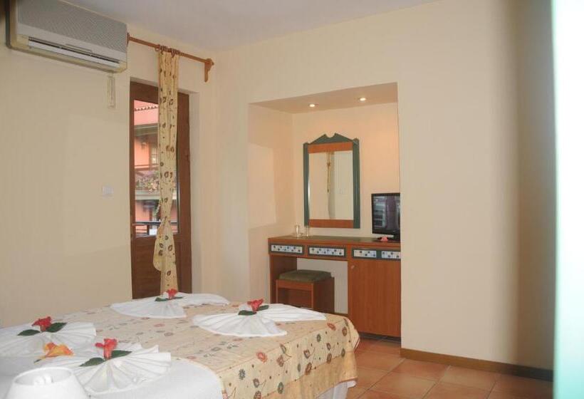 Номер Стандарт Вид на Сад, Katre Hotel Oludeniz