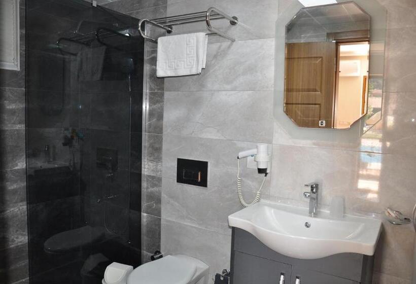 Семейный Номер, Katre Hotel Oludeniz