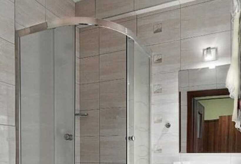 اتاق استاندارد, M