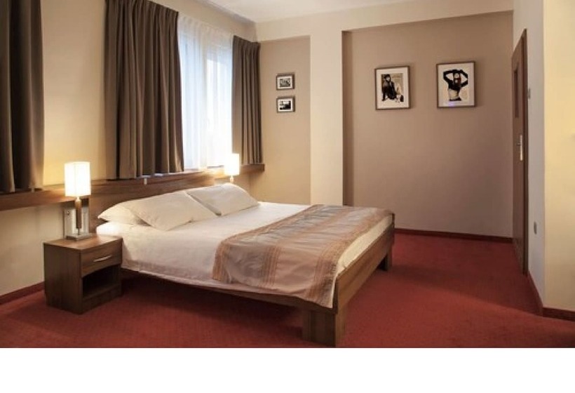 اتاق استاندارد, M