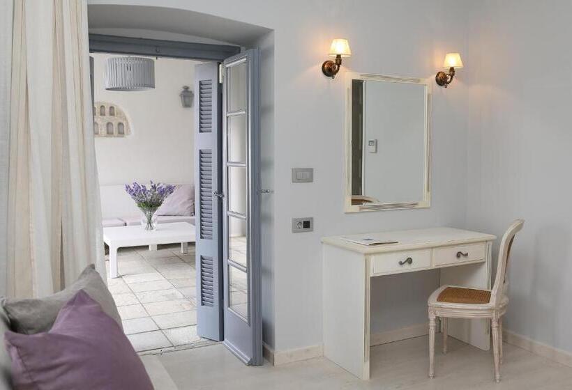 جناح مزود بحمام سباحة, Micra Anglia Boutique Hotel & Spa