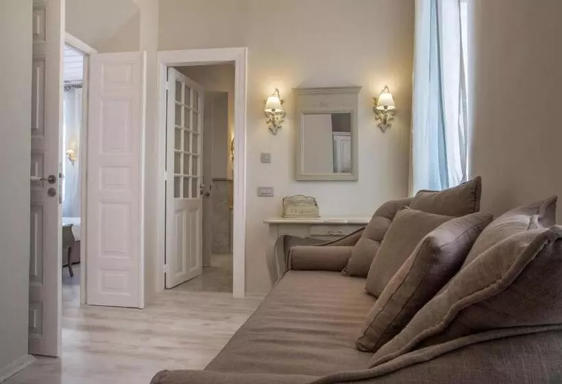 اتاق سوپریور خانوادگی, Micra Anglia Boutique Hotel & Spa