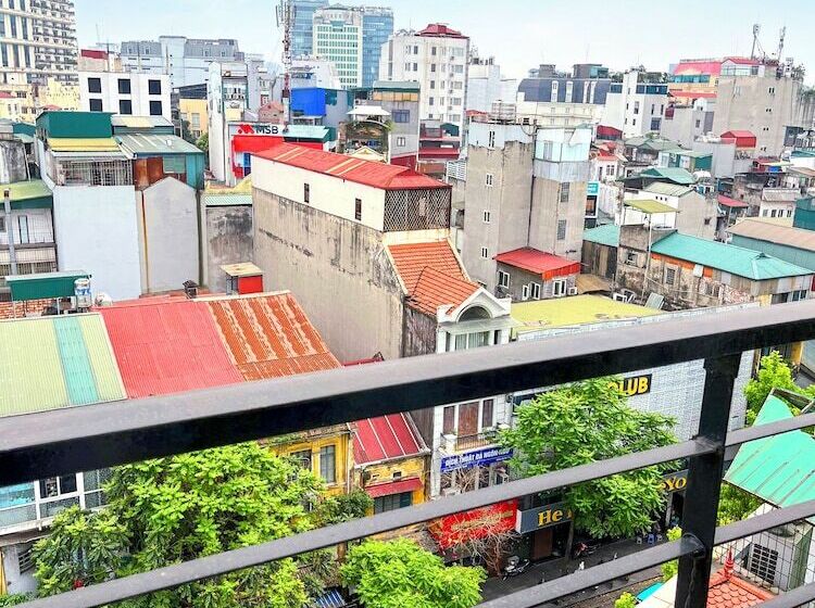 اتاق خانوادگی, Millennium Hanoi