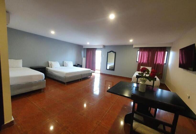 اتاق لوکس, Puerta De Oro