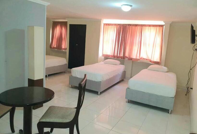 اتاق خانوادگی, Puerta De Oro