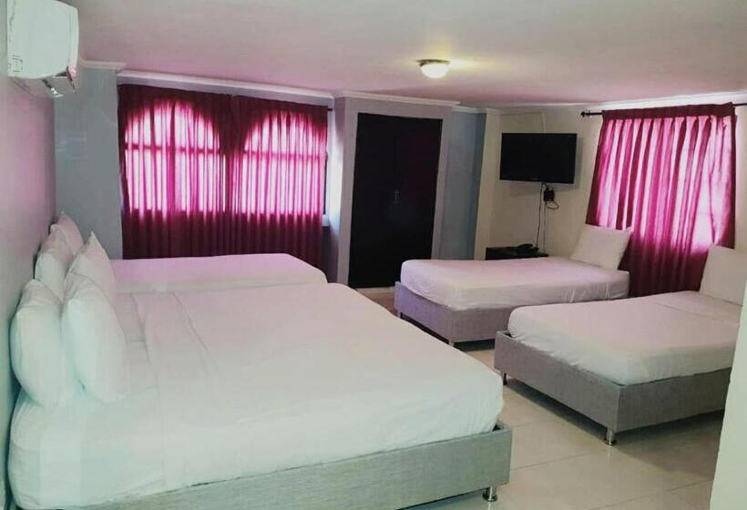 اتاق خانوادگی, Puerta De Oro