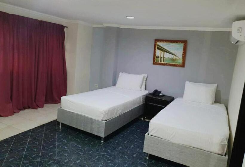 اتاق استاندارد, Puerta De Oro