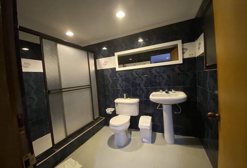 اتاق استاندارد, Puerta De Oro