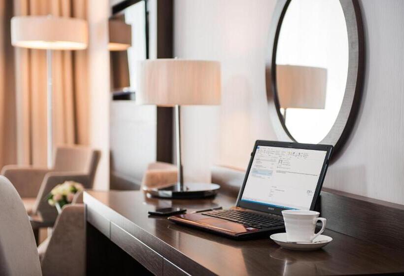 شقة بريميوم بغرفة نوم واحدة مطلة على البحر, Różany Gaj   Destigo Hotels