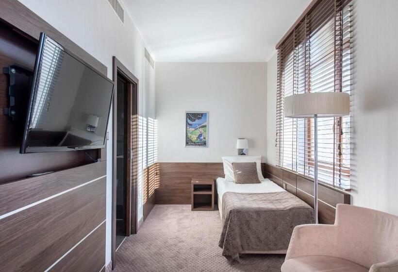 غرفة قياسية ثلاثية, Różany Gaj   Destigo Hotels