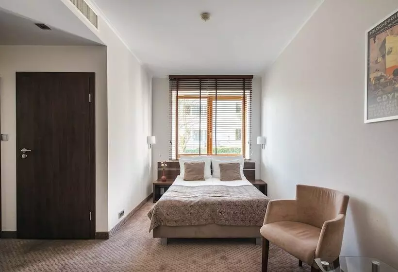 エコノミールーム, Różany Gaj Destigo Hotels