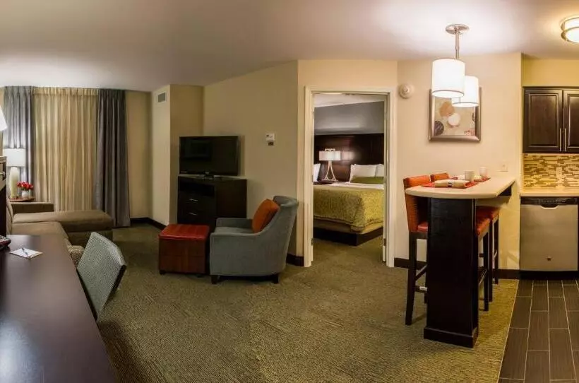 身障者適用スイートルーム, Staybridge Suites Schererville, An Ihg