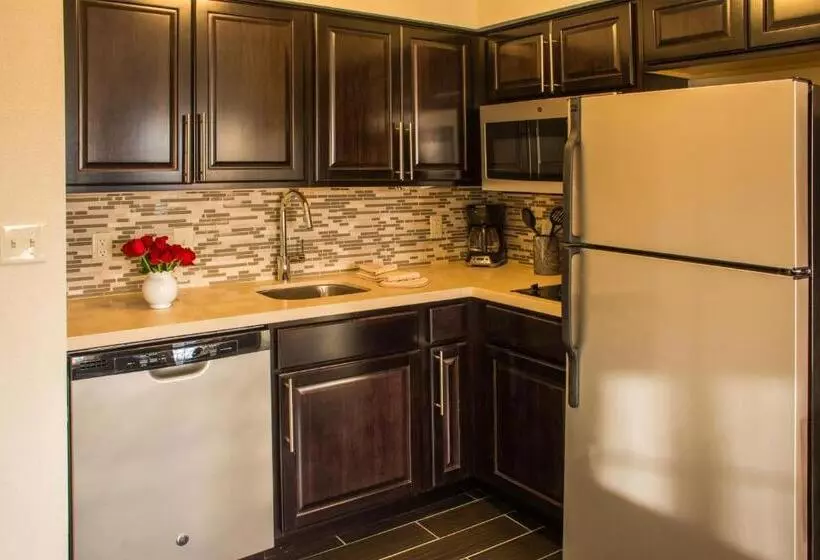 スタンダードスタジオ, Staybridge Suites Schererville, An Ihg