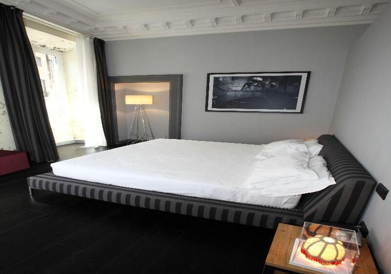 סוויטת ג'וניור, Suite Art Navona