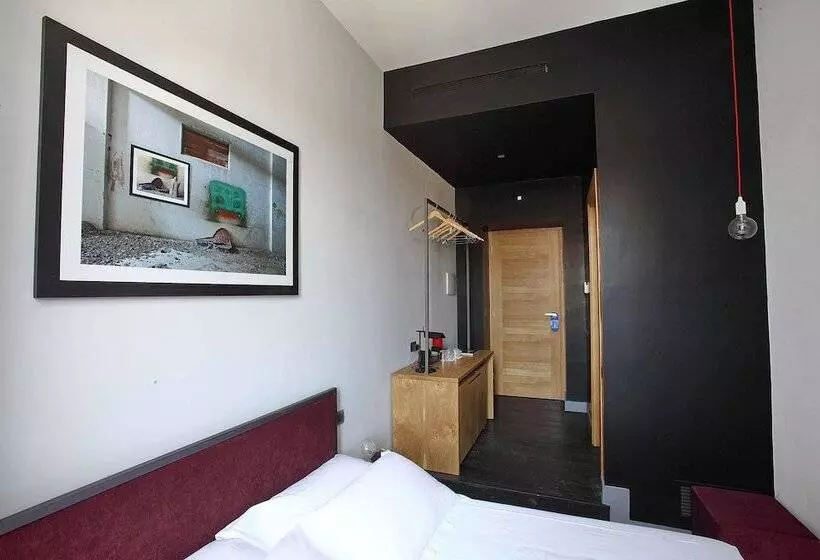 اتاق لوکس, Suite Art Navona