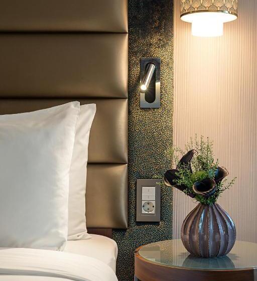 Classic Room with Views, The Artisan Istanbul Mgallery