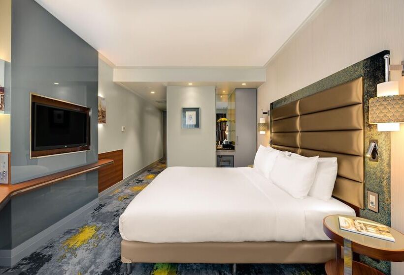 اتاق لوکس با چشمانداز شهر, The Artisan Istanbul Mgallery