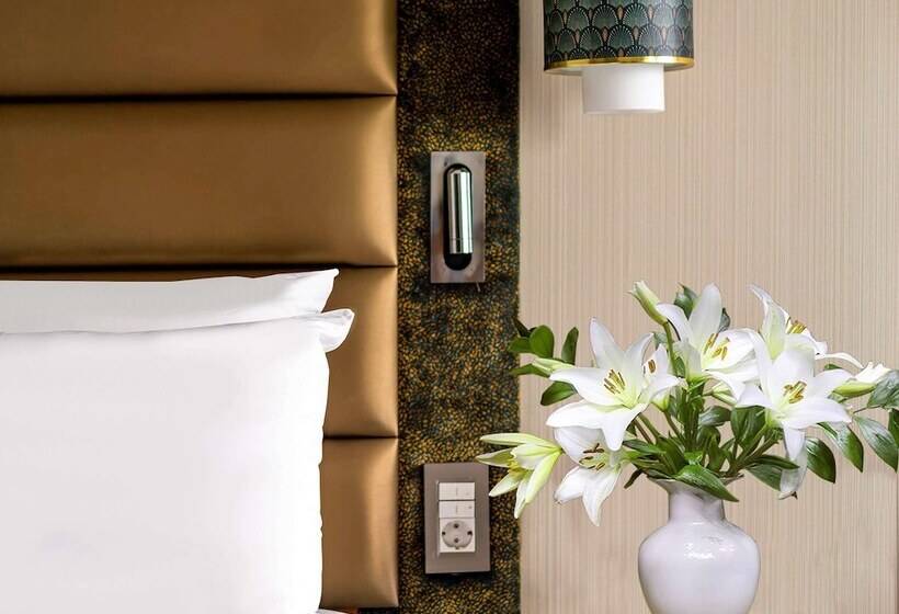 اتاق لوکس با چشمانداز شهر, The Artisan Istanbul Mgallery