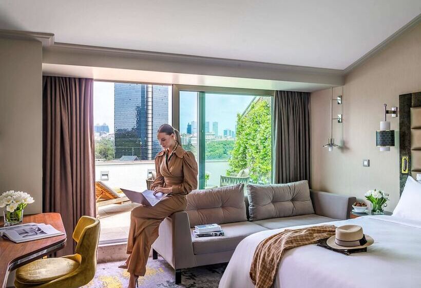 Suite with Terrace, The Artisan Istanbul Mgallery