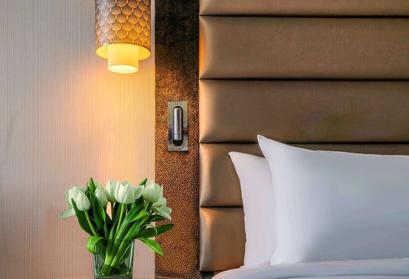 Suite with Terrace, The Artisan Istanbul Mgallery